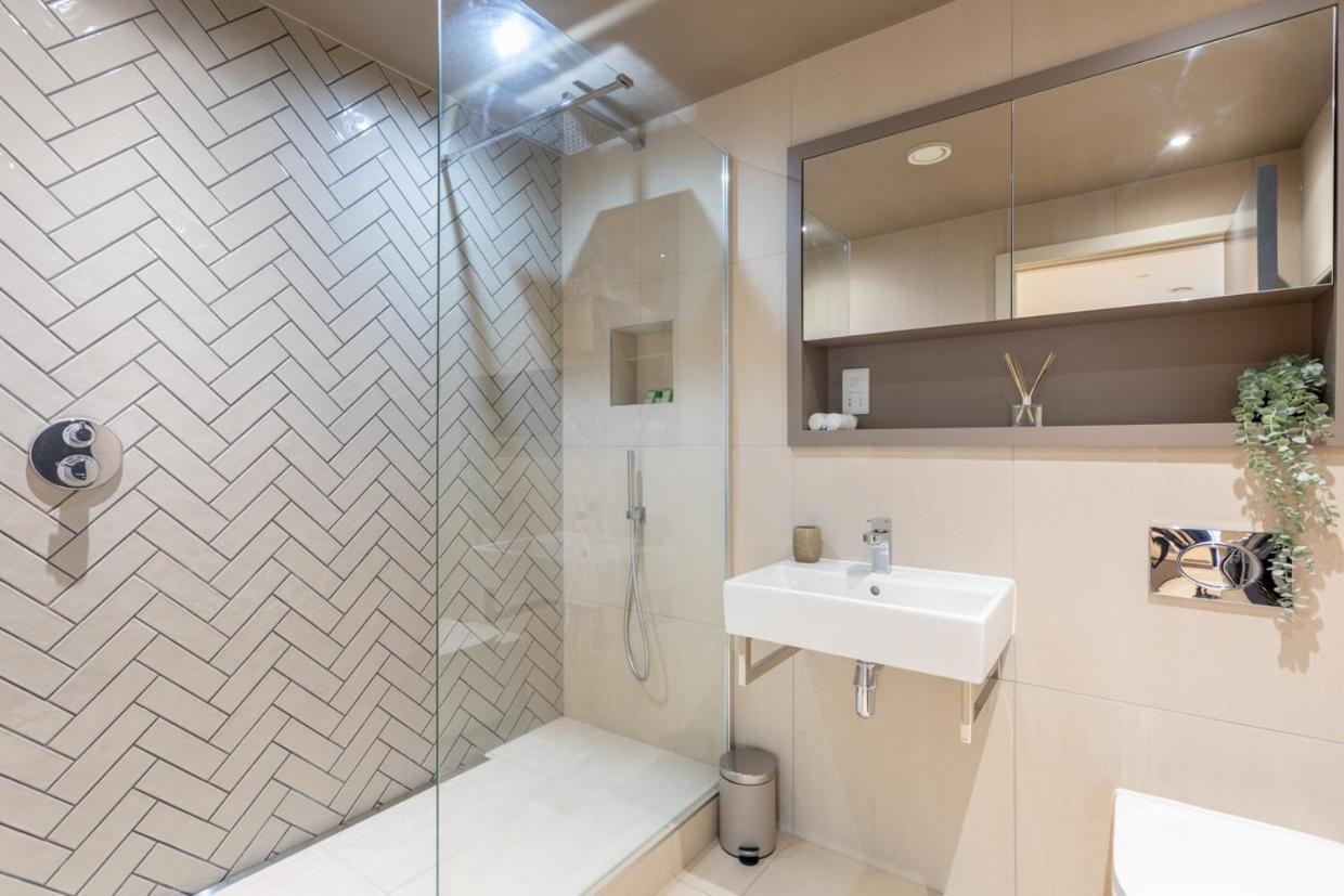 Luxury 2 Bedroom Apartment With Free Parking In The Heart Of York Ngoại thất bức ảnh