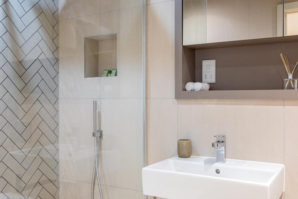 Luxury 2 Bedroom Apartment With Free Parking In The Heart Of York Ngoại thất bức ảnh
