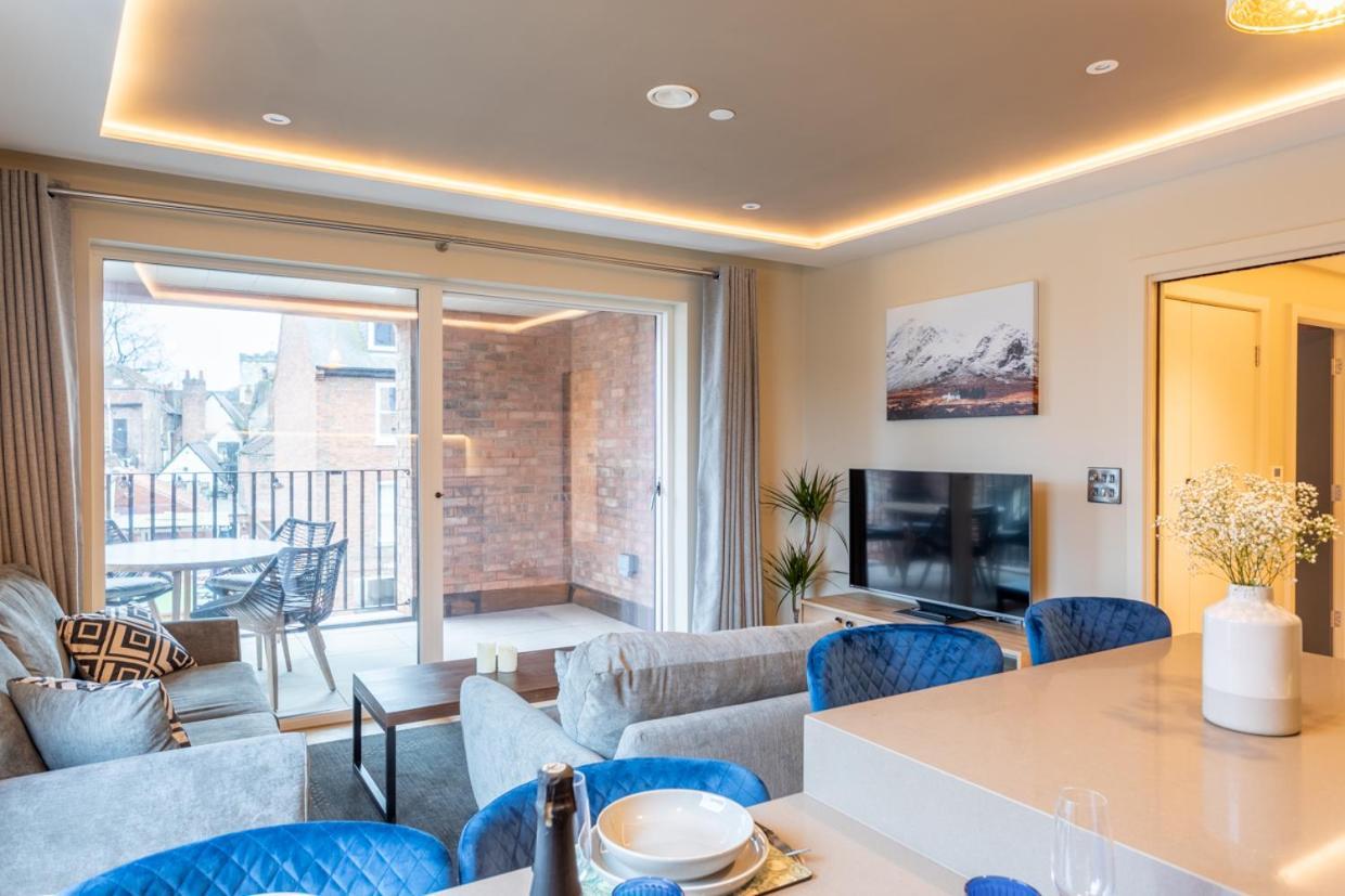 Luxury 2 Bedroom Apartment With Free Parking In The Heart Of York Ngoại thất bức ảnh