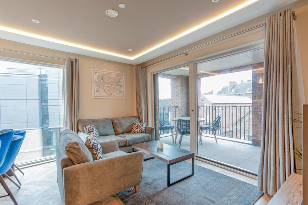 Luxury 2 Bedroom Apartment With Free Parking In The Heart Of York Ngoại thất bức ảnh